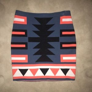 Pattern mini skirt